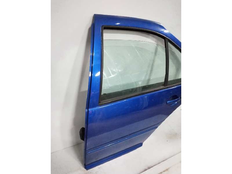 Recambio de puerta trasera izquierda para volkswagen bora berlina (1j2) 1.9 tdi referencia OEM IAM   