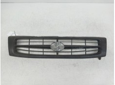 Recambio de rejilla delantera para mitsubishi galloper (hyundai) 2.5 turbodiesel referencia OEM IAM   