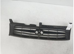 Recambio de rejilla delantera para mitsubishi galloper (hyundai) 2.5 turbodiesel referencia OEM IAM    2