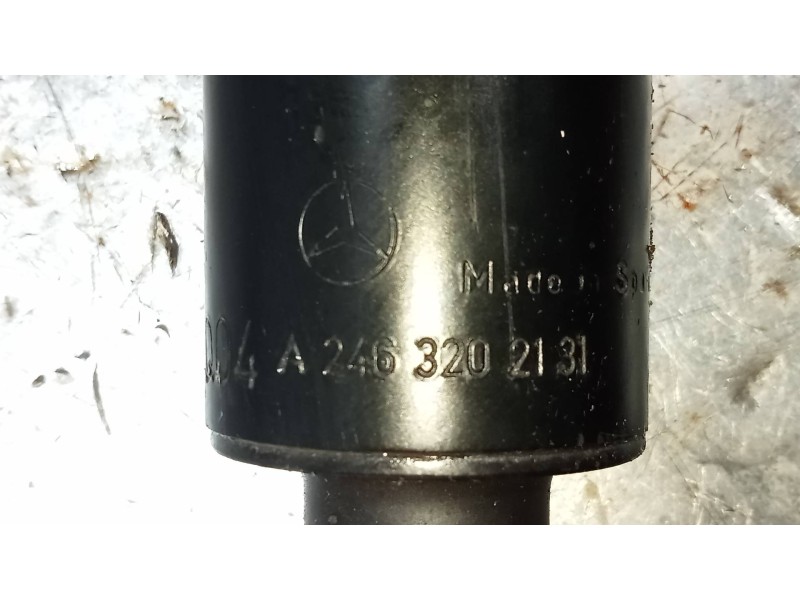Recambio de amortiguador trasero izquierdo para mercedes clase b (w246) b 180 cdi be (246.200) referencia OEM IAM A2463202131  