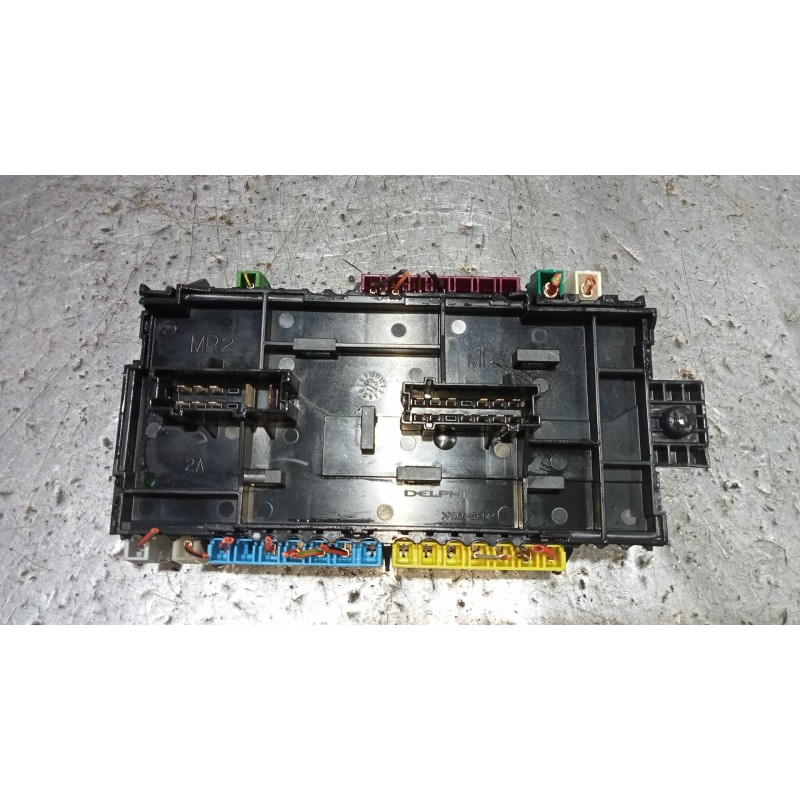 Recambio de caja reles / fusibles para mercedes clase b (w246) b 180 cdi be (246.200) referencia OEM IAM A2469060093  