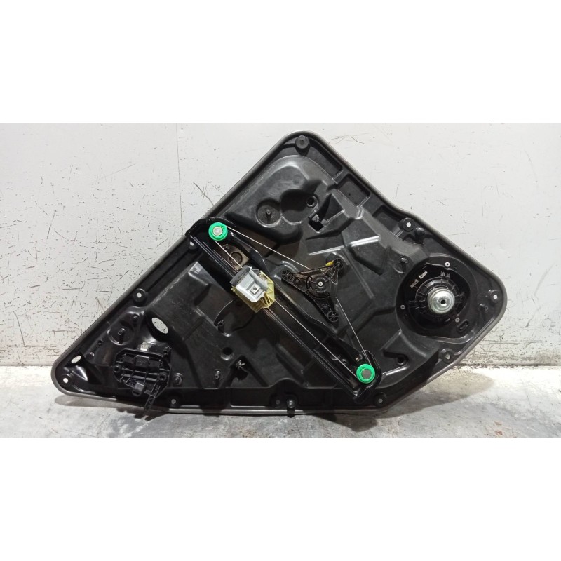 Recambio de elevalunas trasero derecho para mercedes clase b (w246) b 180 cdi be (246.200) referencia OEM IAM A2467330314 A24673