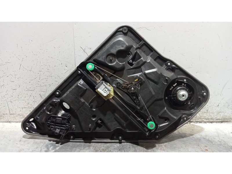 Recambio de elevalunas trasero derecho para mercedes clase b (w246) b 180 cdi be (246.200) referencia OEM IAM A2467330314 A24673