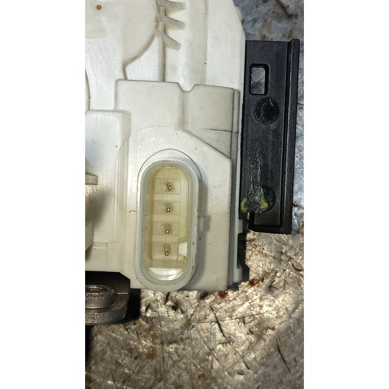 Recambio de motor cierre centralizado trasero derecho para mercedes clase b (w246) b 180 cdi be (246.200) referencia OEM IAM A20