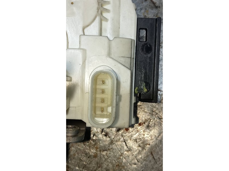 Recambio de motor cierre centralizado trasero derecho para mercedes clase b (w246) b 180 cdi be (246.200) referencia OEM IAM A20