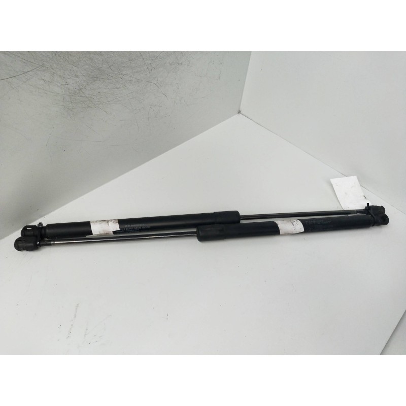 Recambio de amortiguadores maletero / porton para mercedes clase b (w245) 180 cdi (245.207) referencia OEM IAM 1699801064  