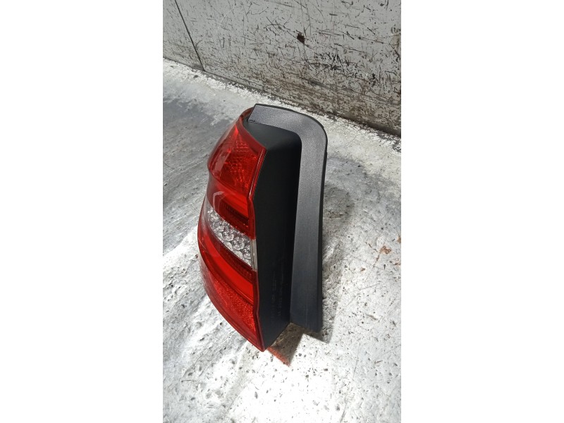 Recambio de piloto trasero izquierdo para mercedes clase b (w246) b 180 cdi be (246.200) referencia OEM IAM   