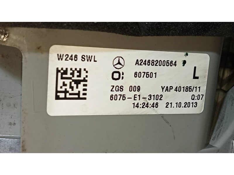 Recambio de piloto trasero izquierdo para mercedes clase b (w246) b 180 cdi be (246.200) referencia OEM IAM   
