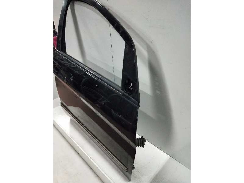 Recambio de puerta delantera derecha para mercedes clase b (w245) 180 cdi (245.207) referencia OEM IAM   