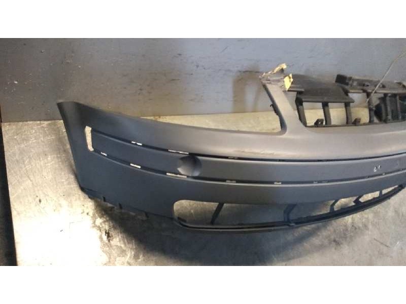 Recambio de paragolpes delantero para volkswagen passat berlina (3b2) referencia OEM IAM NUEVA-SINREJILLAS  