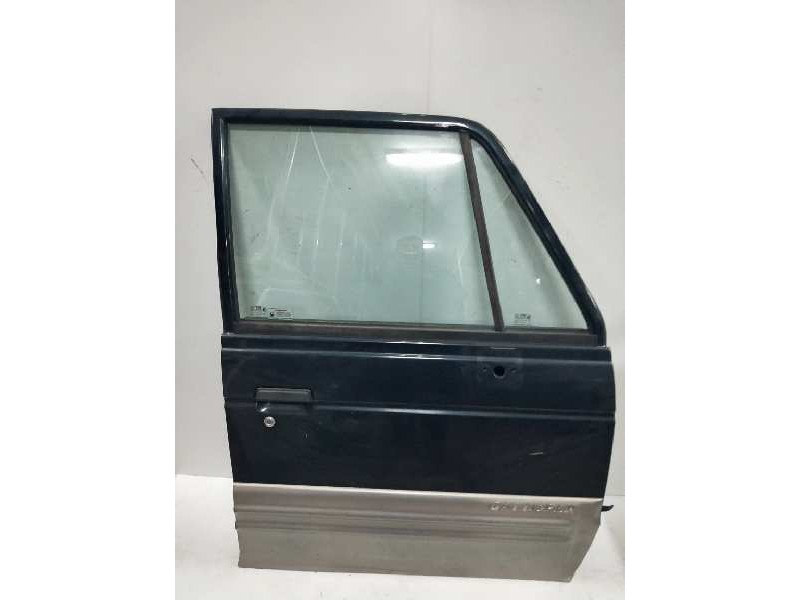 Recambio de puerta delantera derecha para mitsubishi galloper (hyundai) 2.5 turbodiesel referencia OEM IAM  3P 