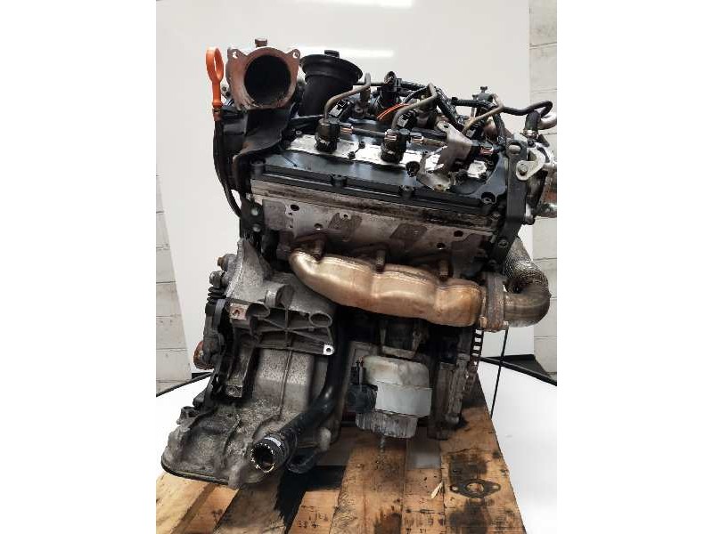 Recambio de despiece motor para audi a6 berlina (4f2) 3.0 tdi quattro (165kw) referencia OEM IAM BMK 008590 BOSCH