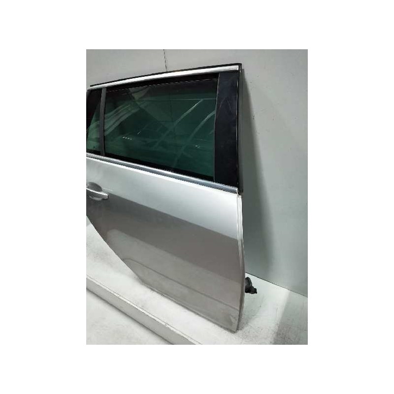 Recambio de puerta trasera derecha para opel insignia sports tourer 2.0 16v cdti referencia OEM IAM   