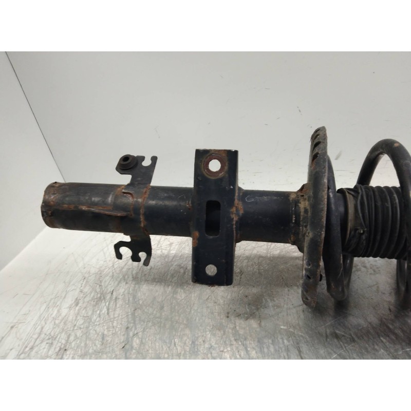 Recambio de amortiguador delantero izquierdo para volkswagen t5 transporter/furgoneta 1.9 tdi cat (axb) referencia OEM IAM   