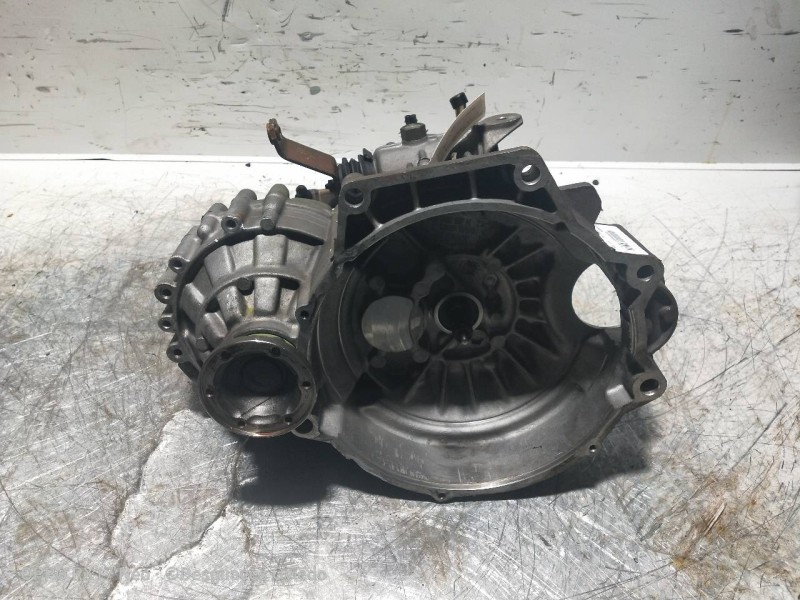 Recambio de caja cambios para volkswagen vento (1h2) referencia OEM IAM CHC 10104 145 