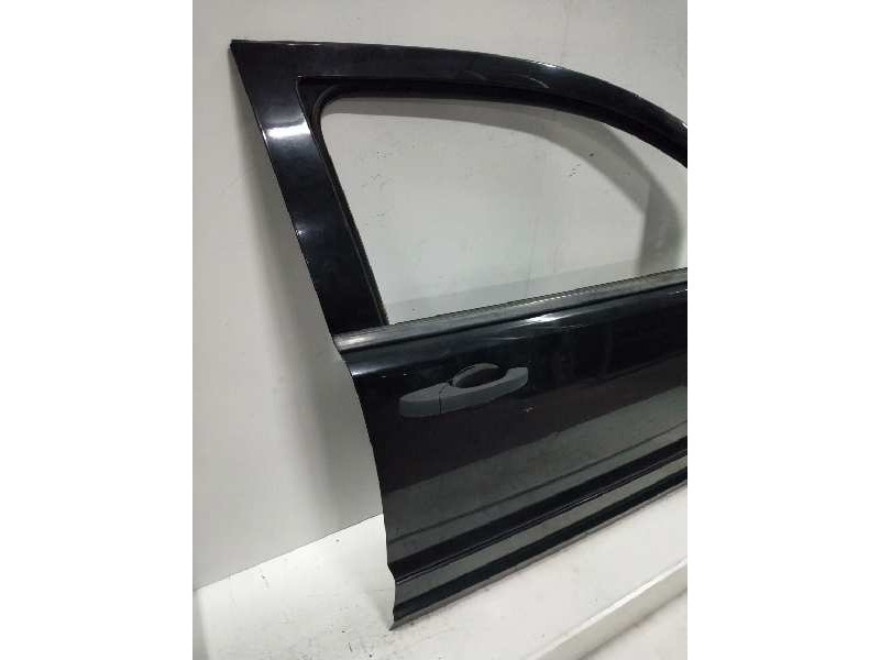 Recambio de puerta delantera derecha para dodge caliber sxt referencia OEM IAM   