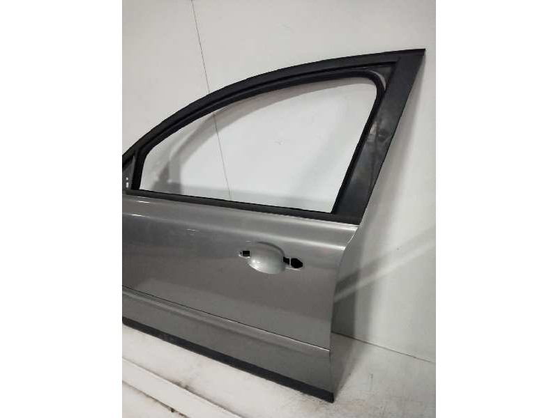 Recambio de puerta delantera izquierda para volvo s40 berlina 2.0 diesel cat referencia OEM IAM   