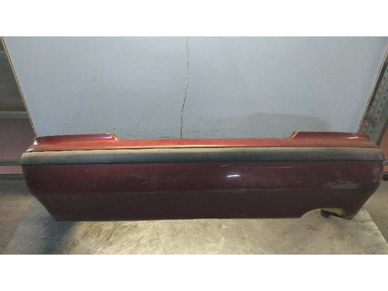 Recambio de paragolpes trasero para volvo v40 familiar 1.8 cat referencia OEM IAM   