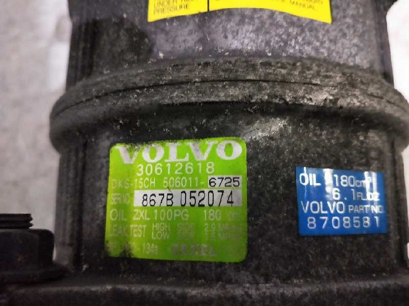 Recambio de compresor aire acondicionado para volvo v40 familiar 1.6 cat referencia OEM IAM 5060116725 8708581 30612618 DKS15CH