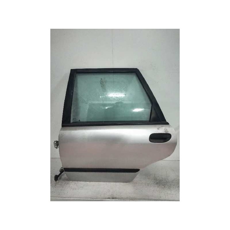 Recambio de puerta trasera izquierda para volvo v40 familiar 1.8 cat (1783 cm3. multipoint) referencia OEM IAM   