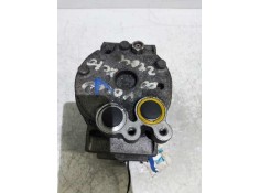 Recambio de compresor aire acondicionado para volvo xc70 referencia OEM IAM 8708581  