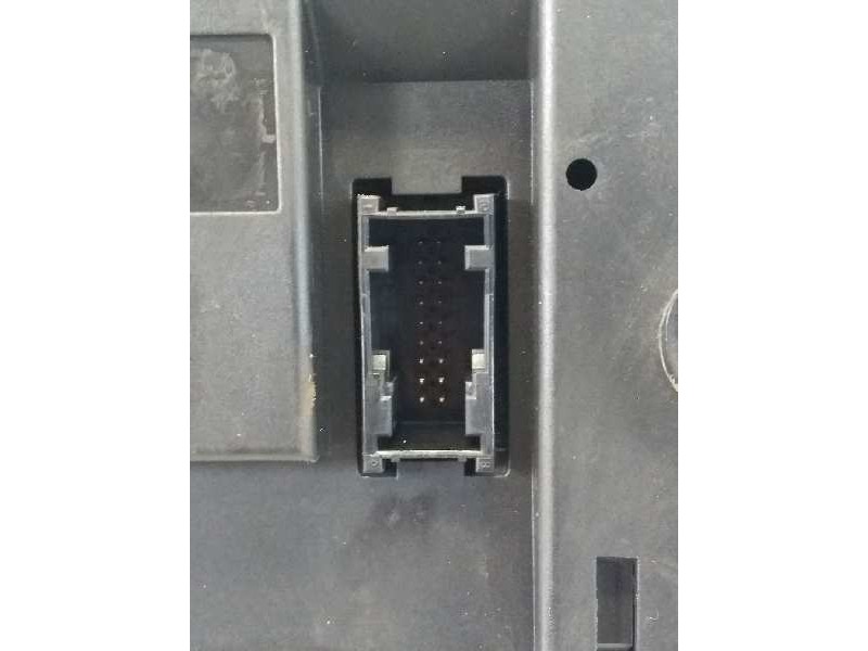 Recambio de cuadro instrumentos para bmw serie 1 berlina (e81/e87) 118d referencia OEM IAM 102495285 IK916682102H 