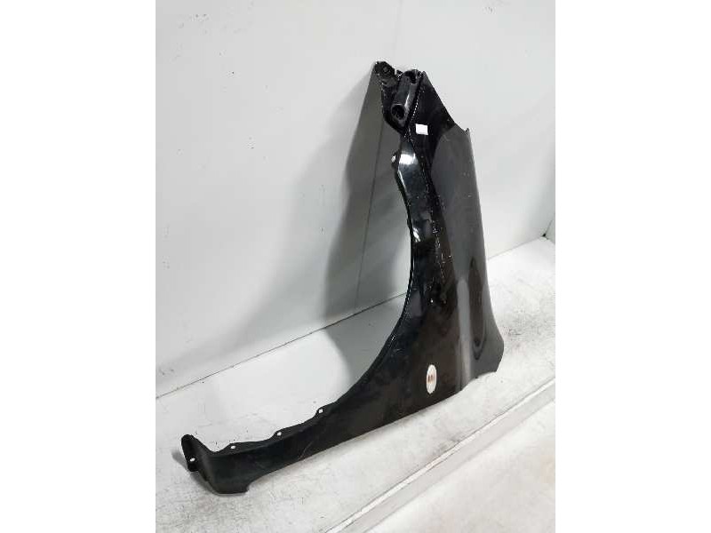 Recambio de aleta delantera izquierda para nissan micra (k13) acenta referencia OEM IAM   