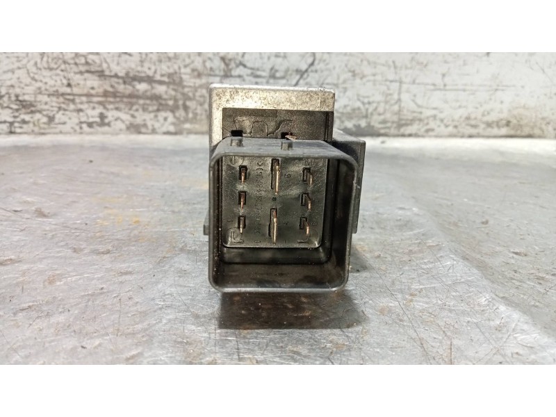 Recambio de caja precalentamiento para renault megane iv berlina 5p 1.5 blue dci diesel fap referencia OEM IAM 110678071R  