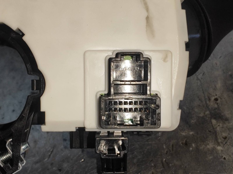 Recambio de mando luces para renault megane iv berlina 5p 1.5 blue dci diesel fap referencia OEM IAM 255678341RA  