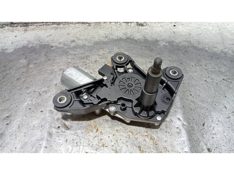 Recambio de motor limpia trasero para renault megane iv berlina 5p 1.5 blue dci diesel fap referencia OEM IAM 0390205014 2871097