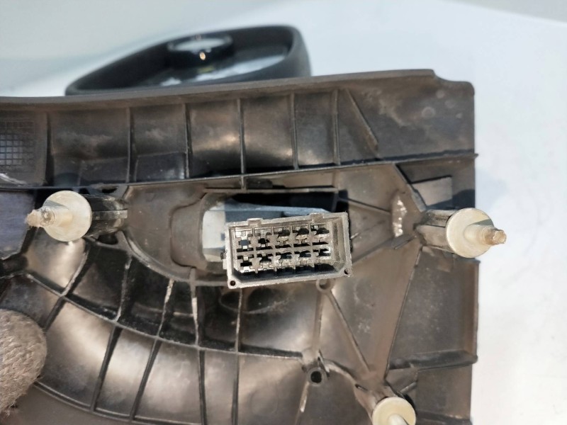 Recambio de retrovisor derecho para renault scenic rx4 (ja0) 1.9 dci referencia OEM IAM TOCADO  ELECTRICO