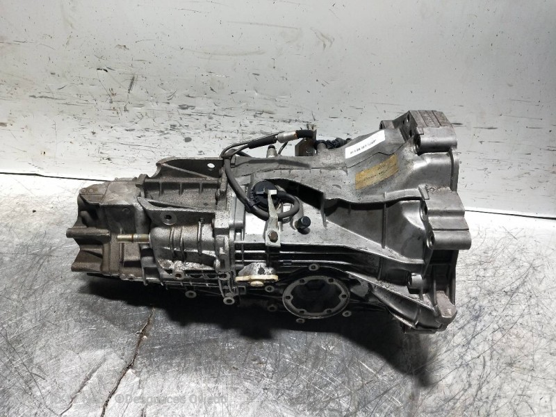 Recambio de caja cambios para audi a6 berlina (c4) 2.3 referencia OEM IAM CNX 25045 