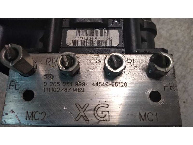 Recambio de abs para toyota avensis cross sport (t27) advance referencia OEM IAM 0265251999 0265951833 4454005120