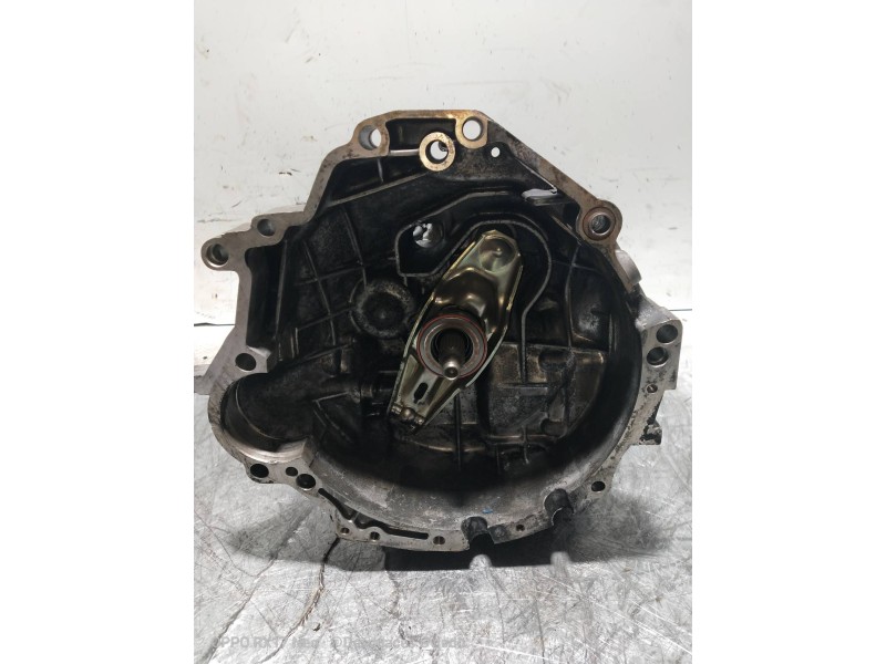 Recambio de caja cambios para audi a6 berlina (c4) 2.3 referencia OEM IAM CNX 25045 