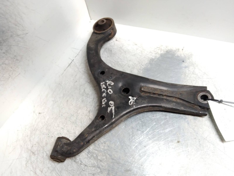 Recambio de brazo suspension inferior delantero derecho para kia rio 1.5 crdi referencia OEM IAM   