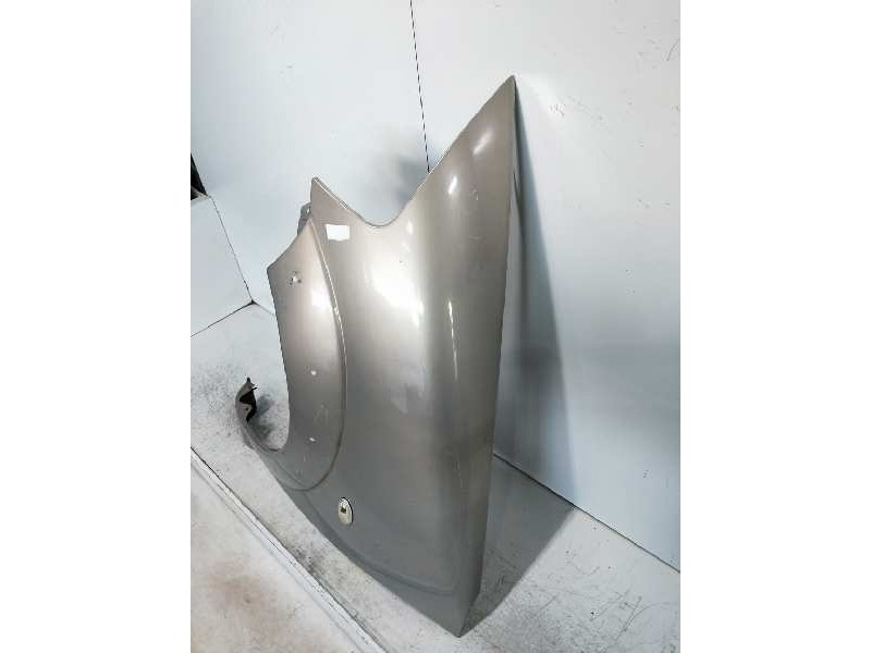 Recambio de aleta delantera izquierda para citroen c3 hdi 70 x-tr referencia OEM IAM   