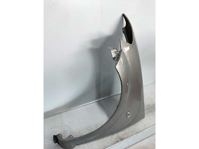 Recambio de aleta delantera izquierda para citroen c3 hdi 70 x-tr referencia OEM IAM   