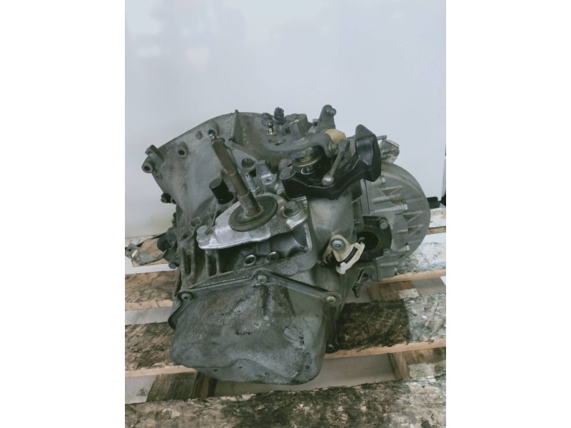 Recambio de caja cambios para peugeot 406 coupe (s1/s2) 2.2 chess referencia OEM IAM 20LM20 0131443 