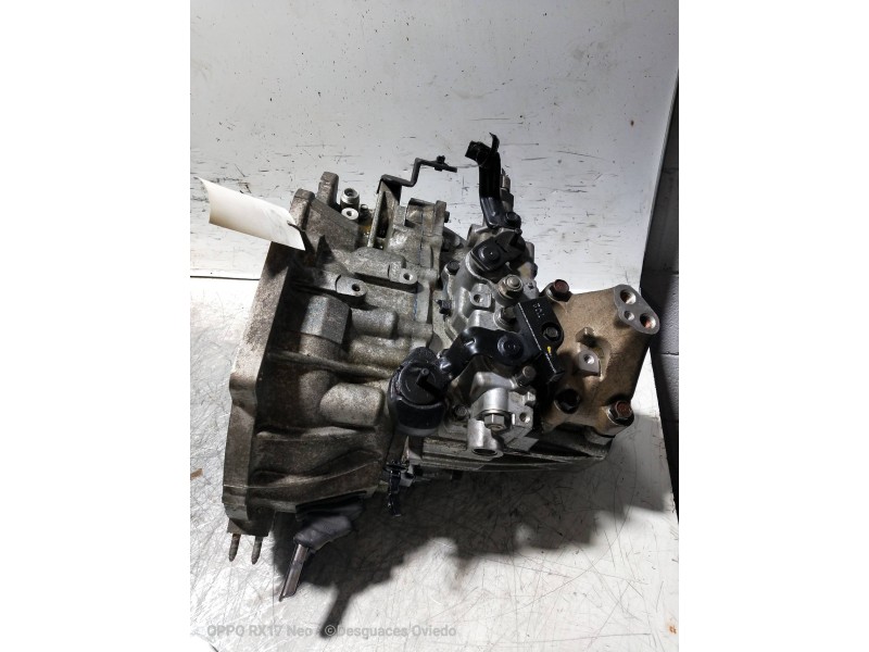 Recambio de caja cambios para hyundai accent (mc) 1.4 cat referencia OEM IAM R61873 246849 