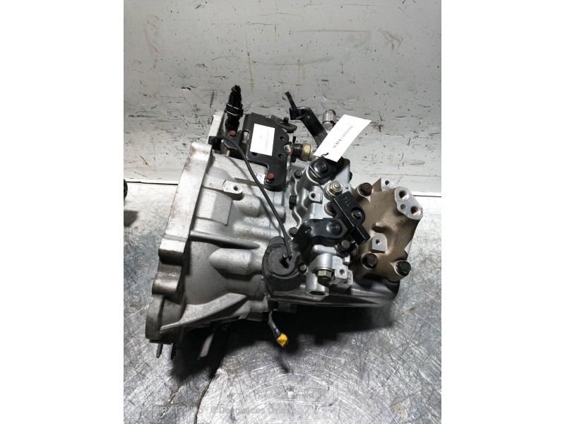 Recambio de caja cambios para hyundai accent (mc) 1.5 crdi cat referencia OEM IAM P61763 244512 