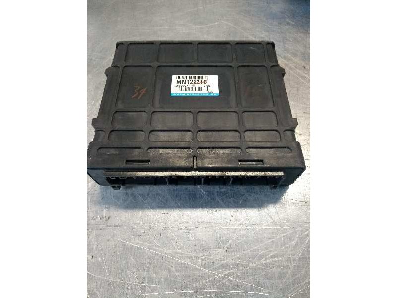 Recambio de centralita motor uce para mitsubishi outlander (cu0w) 2.0 4wd referencia OEM IAM MN122218 E6T38971 H1 3725 045