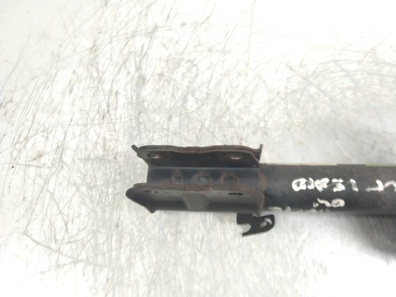 Recambio de amortiguador delantero izquierdo para mitsubishi colt berlina 5 (z30a) 1.5 di-d instyle (d) referencia OEM IAM 4060A
