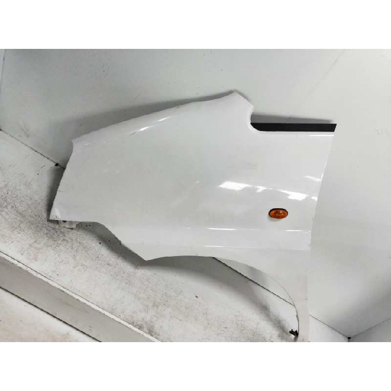 Recambio de aleta delantera izquierda para hyundai h 1 h 1 furg.caja cerr.c. puerta referencia OEM IAM   