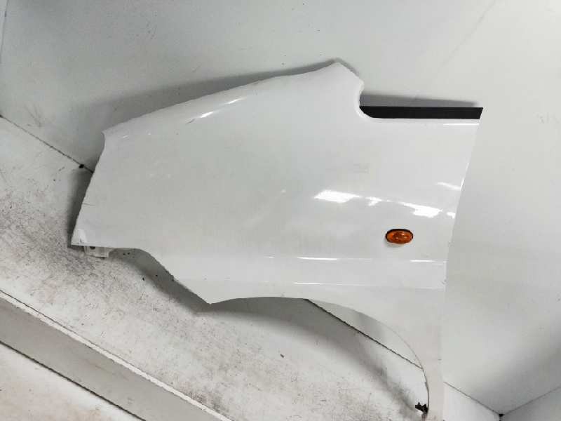 Recambio de aleta delantera izquierda para hyundai h 1 h 1 furg.caja cerr.c. puerta referencia OEM IAM   
