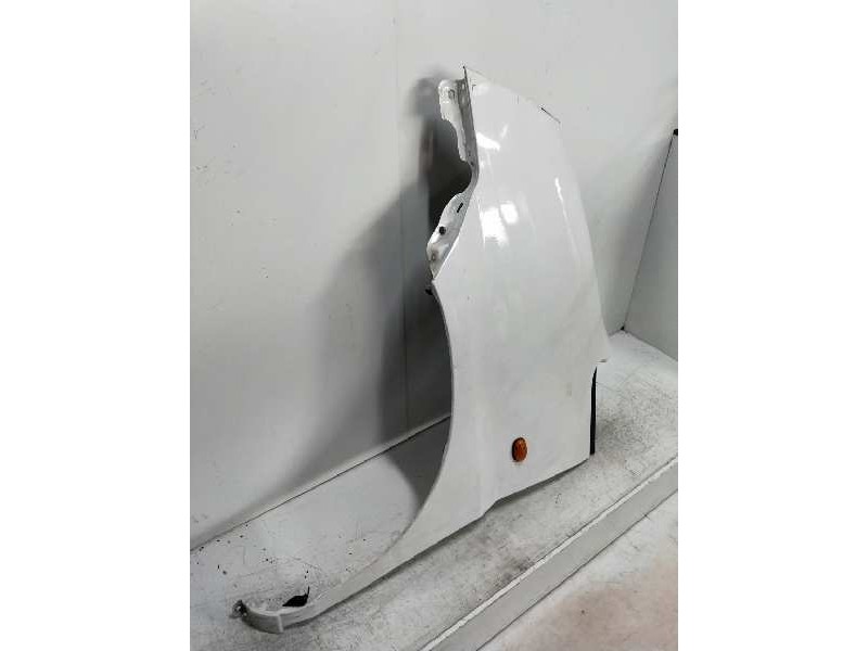Recambio de aleta delantera izquierda para hyundai h 1 h 1 furg.caja cerr.c. puerta referencia OEM IAM   
