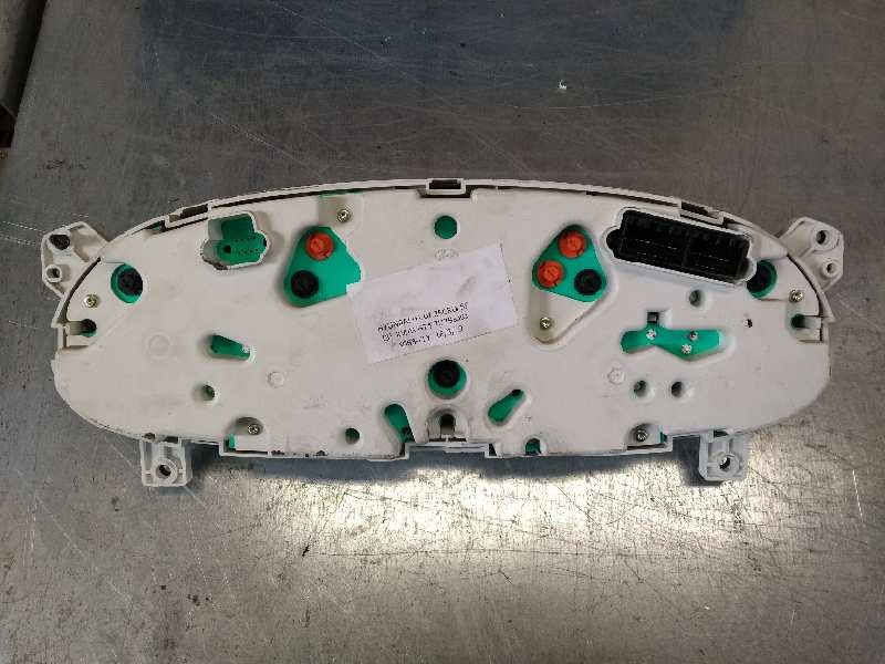 Recambio de cuadro instrumentos para hyundai h 1 h 1 furg.caja cerr.c. puerta referencia OEM IAM 940034A640 G42 