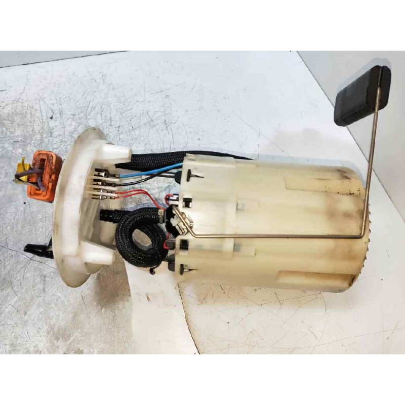 Recambio de bomba combustible para fiat punto berlina (188) 1.9 jtd hlx (i) referencia OEM IAM 0580303008 46742382 BOSCH AFORADO