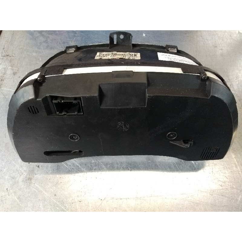 Recambio de cuadro instrumentos para fiat punto berlina (188) 1.9 jtd hlx (i) referencia OEM IAM 46812967 38 90689 503000342900
