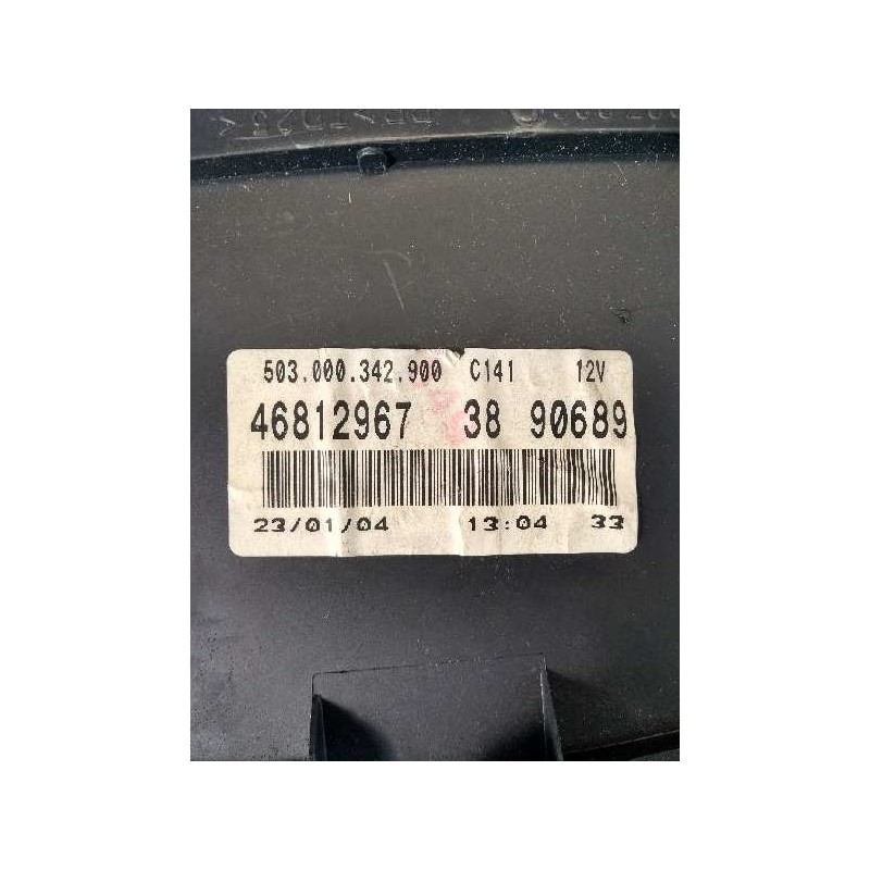 Recambio de cuadro instrumentos para fiat punto berlina (188) 1.9 jtd hlx (i) referencia OEM IAM 46812967 38 90689 503000342900