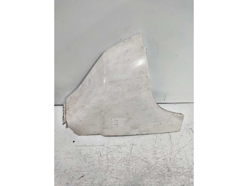 Recambio de aleta delantera derecha para hyundai h 100 2.5 d referencia OEM IAM   